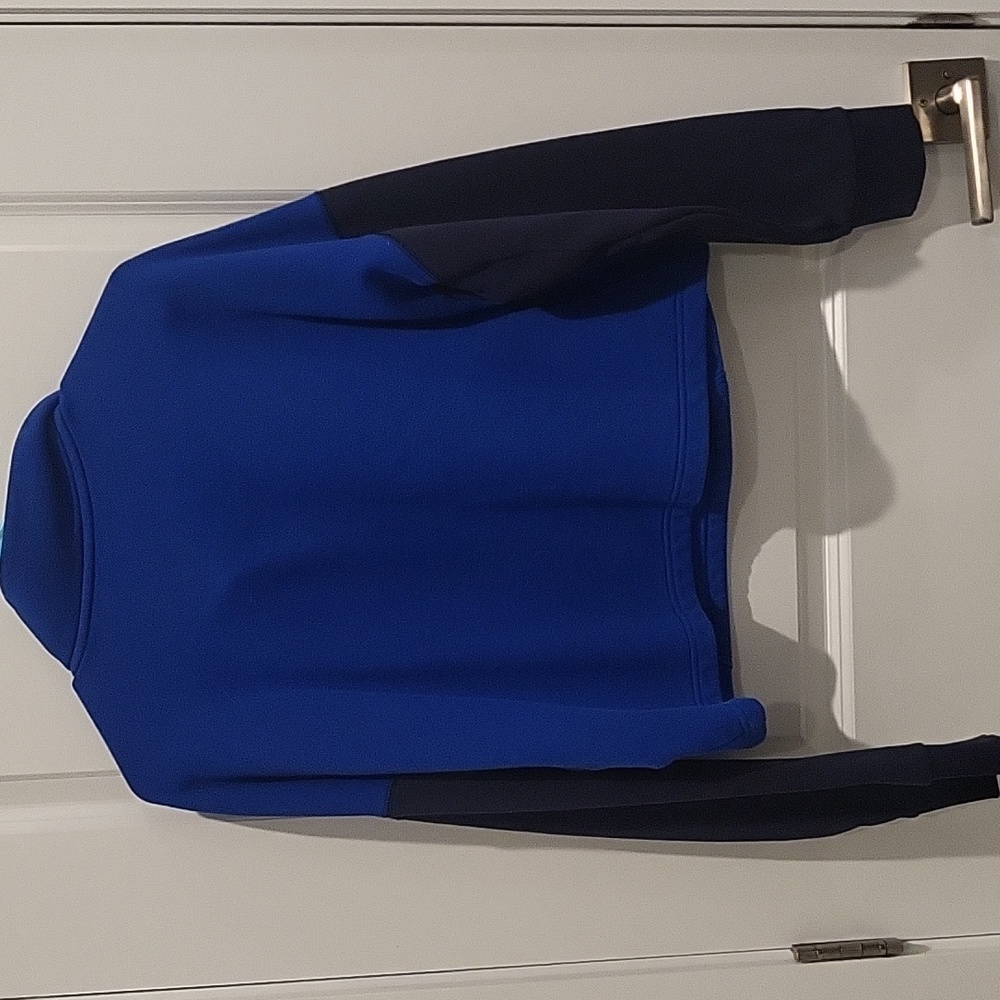 Under armor pullover - Picture 4 of 4
